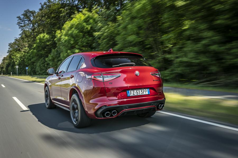  Alfa Romeo Stelvio Quadrifoglio (949) 2020 года  (WW) (фото 32 из 55)